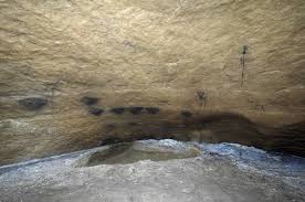 Los humanos visitaron las pinturas paleolíticas de la cueva Ojo Guareña  durante 12.000 años | Red Historia