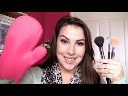 deep cleaning makeup brushes with sigma