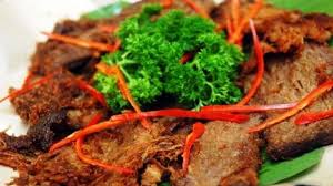 Dengan resep semur daging sapi kecap berikut, makan malam siap sekejap untuk keluarga tercinta! Empal Gepuk Menu Khas Yang Bikin Ketagihan Halaman 2 Tribun Pekanbaru