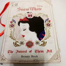 e l f disney snow white the fairest