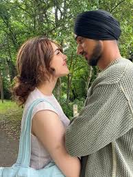 Arshdeep Singh Goes Public With Love ❤️🏏 India's star pacer Arshdeep Singh has made his relationship official as he shared adorable pictures with Samreen Kaur on Instagram. The cricketer's special post has