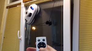 Миене на прозорци и други не скучни дела. Robot Za Pochistvane Na Prozorci Youtube