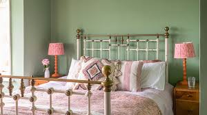most calming colors to paint a bedroom