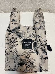 used once shia tokyo pouch be