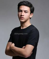 Viimeisimmät twiitit käyttäjältä ganteng x ganteng (@areagantengonly). Handsome Guy Profiles 86 Jefri Nicol Orang Gambar Orang Gaya Pria