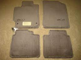 toyota camry brown floor mats w clips