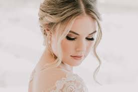 10 best wedding hair makeup artists