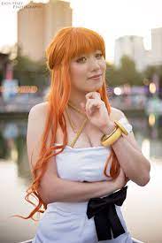 Nami the Thinker, Film Gold One Piece Cosplay by firecloak on DeviantArt