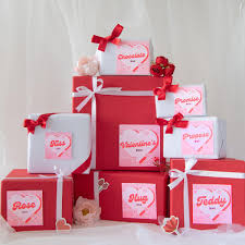 7 days of valentine gift box gifts by