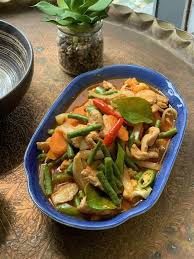 Masak paprik ayam ala thai mudah, senang dan simple tapi sedap instagram caramasaksimple tefal. Resepi Paprik Ayam Cik Nom
