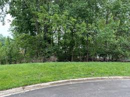 0 2 acres of residential land