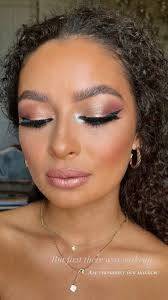 personal stylist makeup artist in