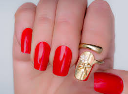 16 beautiful red and gold nails to try
