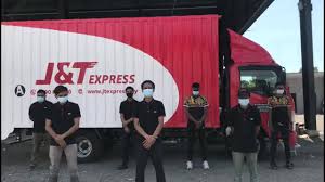 In addition, j&t also committed to processed the insurance claims that can be taken care of quickly and easily. J T Express Perak Staff Apologise For Destroying Parcels Management Clarifies There S No Paycut Trp