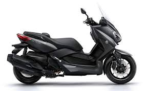 Colour options and price in india. Yamaha X Max 400