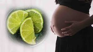 Is It Safe To Drink Lemon Juice During Pregnancy? - Boldsky.com
