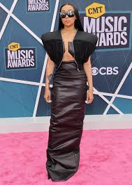 monica wore rick owens to the 2022 cmt