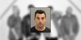 Hedley frontman jacob hoggard has been charged by toronto and peel regional police with sexual assault after numerous allegations were brought forth against the singer. Hedley S Jacob Hoggard Arrested On Charges Of Sexual Assault A Side