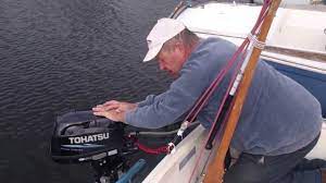 Outboard Motor Start-Up Procedure - YouTube