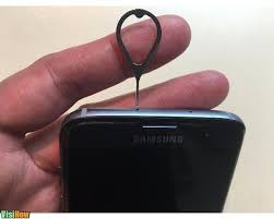 Use caution not to insert the sim card on position for memory card. Insert A Microsd Card Into A Samsung Galaxy S7 Edge Visihow