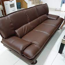 jual sofa bekas informa 3 seater kulit