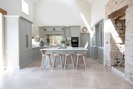 how to lay natural stone tiles quorn