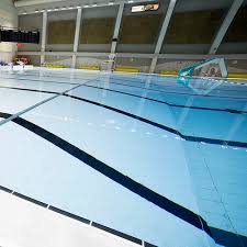 swimming pool movable floor laval