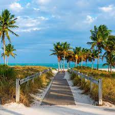 how to plan a romantic honeymoon in florida