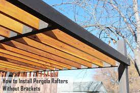 how to install modern pergola rafters