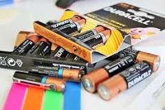 Rechargeable vs Single Use Batteries | Battery Group ...