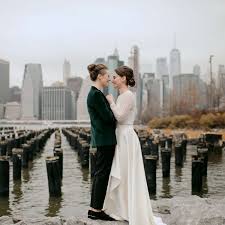 a modern winter wedding at 501 union in