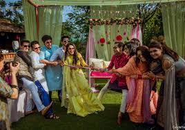 13 unique and fun mehendi games to keep
