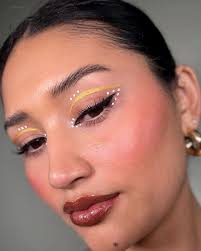 10 new year s eve makeup looks to try