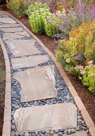 56 Awesome Garden Stone Paths Digsdigs