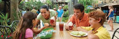 day dining at seaworld or busch gardens