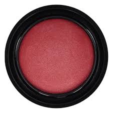 blush lumière rich red make up