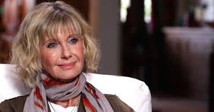 Her mother was german, daughter of the physicist max born. Olivia Newton John 71 Talks About Fighting Through Incredible Pain During Stage 4 Breast Cancer Battle Crying Kind Of Pain Survivornet