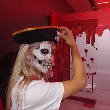 heinz halloween face painting and
