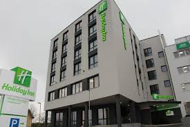 Éste ecológico e inteligente edificio cumple con los más altos estándares de seguridad. Holiday Inn Hotel Villingen Schwenningen
