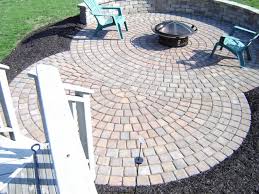 landscaping design ode to the circle