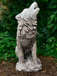 Stone Massive Wolf Statue Concrete Wolf