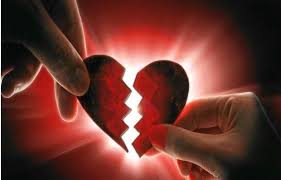 Resultado de imagen para Un corazón dañado solo puede ser sanador por otro corazón dañado"