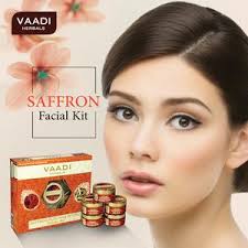 vaadi saffron skin whitening kit