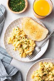 scrambled eggs without milk dairy free