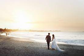 Your jamaica destination wedding costs will be the least of your worries as youll be reveling in a lovely culture among friends and family while destify has arranged all of your rooming and travel accommodations. Average Cost Of Wedding Vs Destination Wedding Destination Weddings