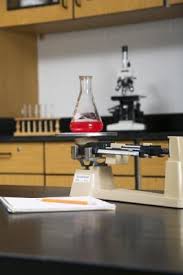 how to read a triple beam balance scale