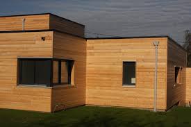 maison cubique en bois laignes