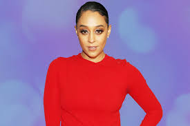 tia mowry posted an unfiltered video on