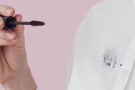 how to remove mascara stains from your