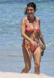 Kate walsh is a gladd girl: Kate Walsh At The Beach In Perth 12 22 2020 Celebmafia